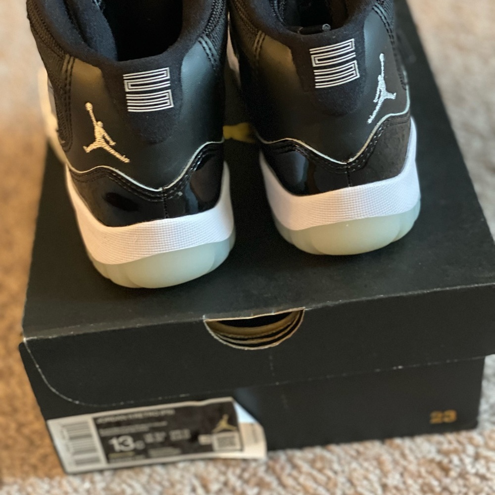 JORDANS - Picture 2 of 4